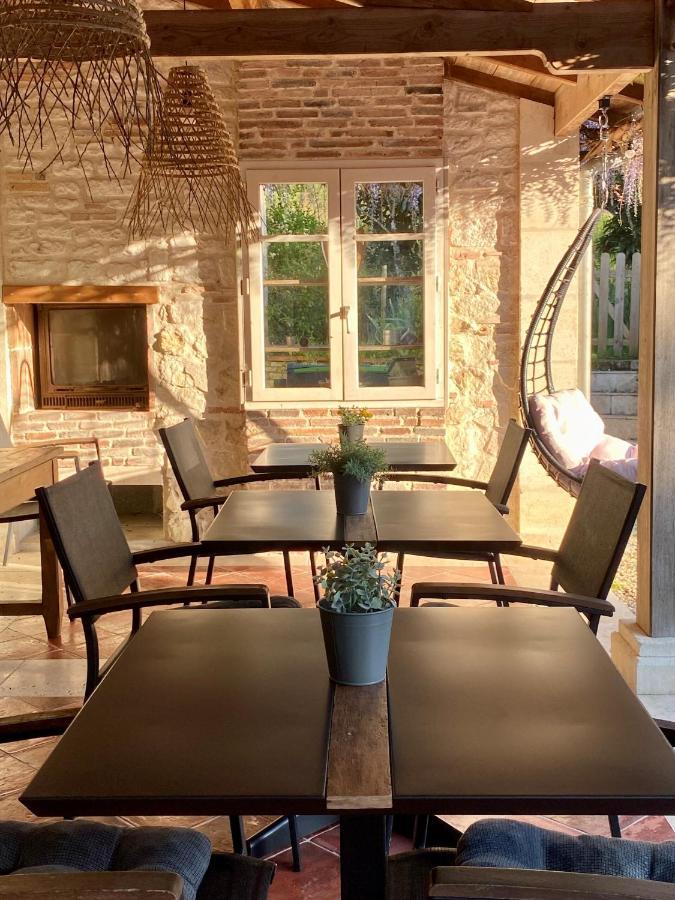 Le Logis De La Brumanderie - Saintes Fontcouverte  Dış mekan fotoğraf
