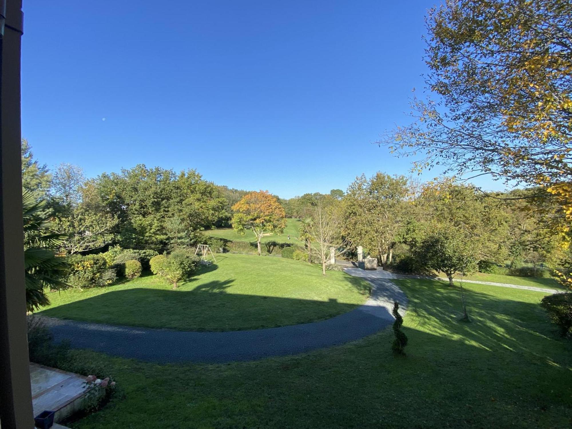Le Logis De La Brumanderie - Saintes Fontcouverte  Oda fotoğraf